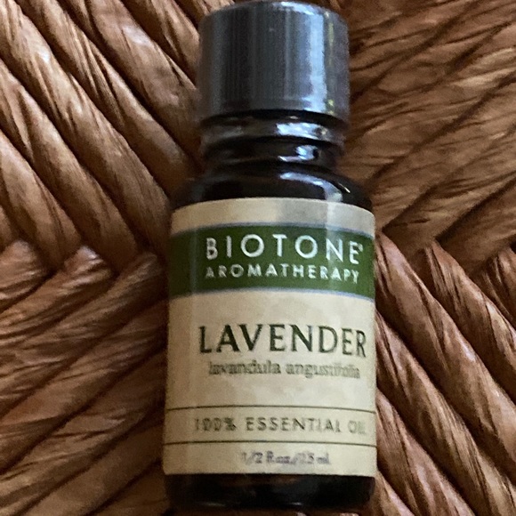 Biotone Aromatherapy  Pure Essential Oil Lavender - Picture 3 of 3